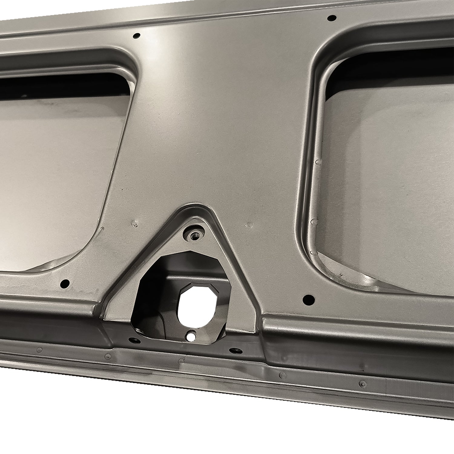 Achter laadklep detail — T1, T2