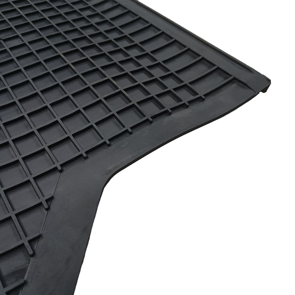 Rubber vloermat vooraan zwart detail — T2 67-72