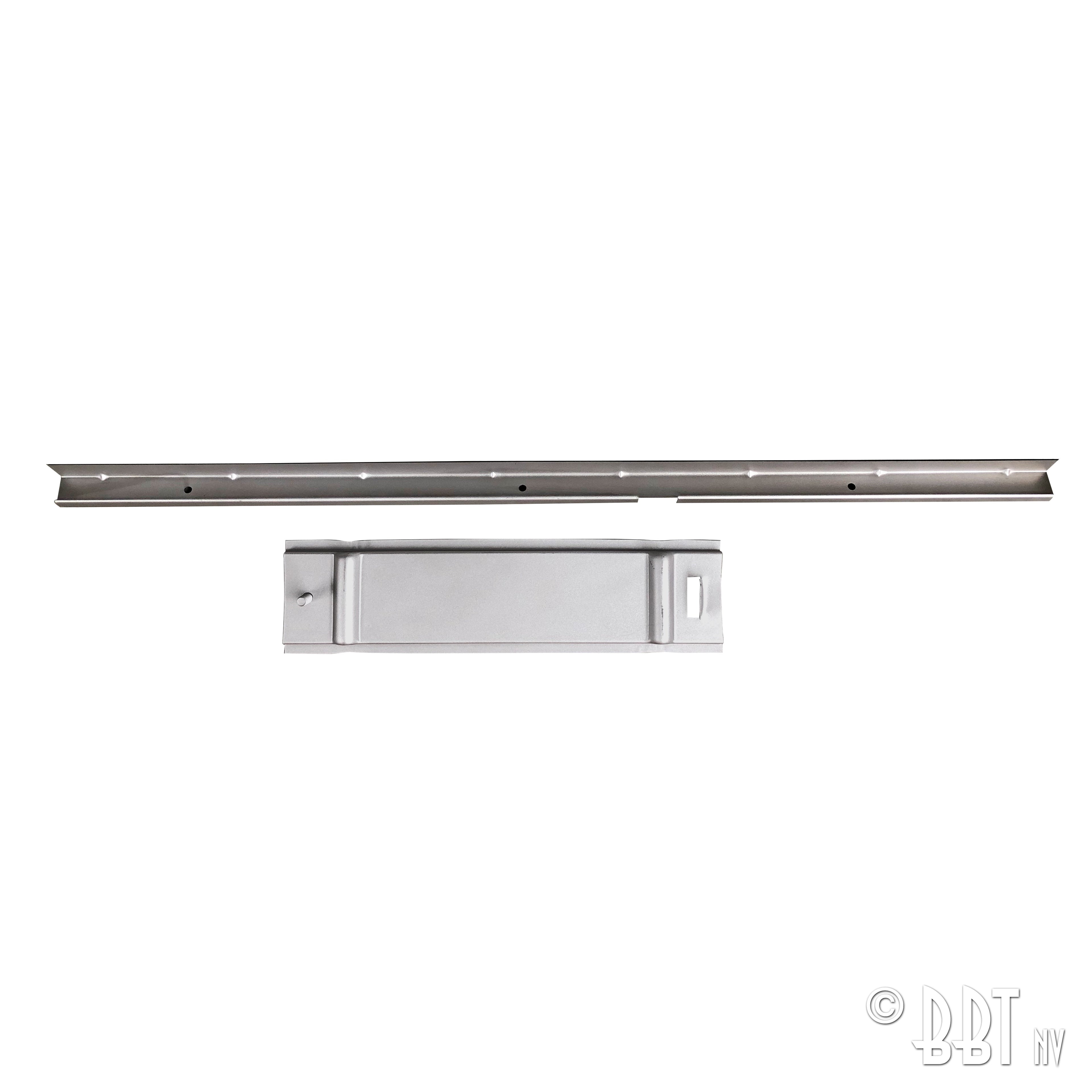 Vloerplaat laadruimte, links, enkel cabin, met laadklep detail — T1