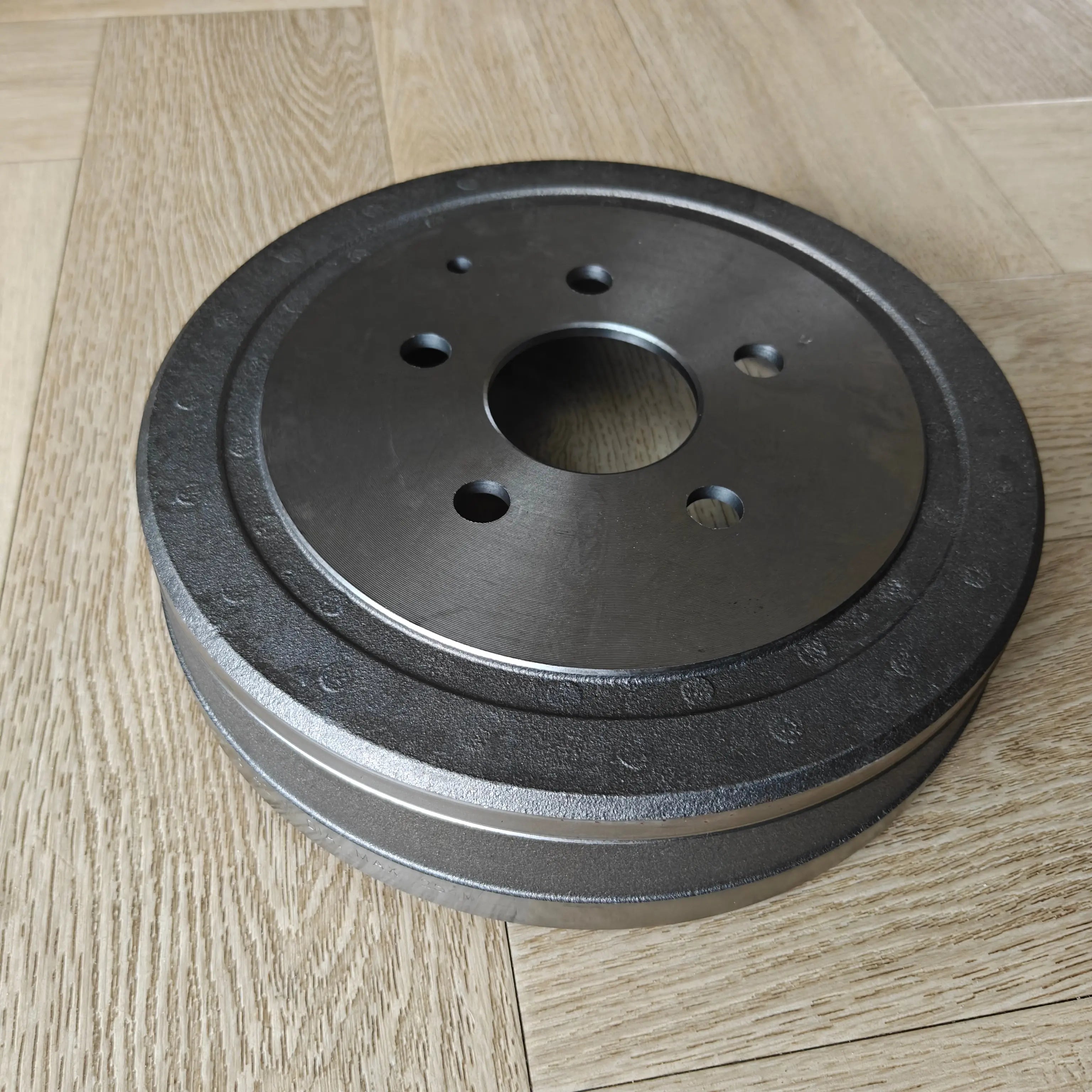 Remtrommel achter 5-gaats (5x112) detail — T2